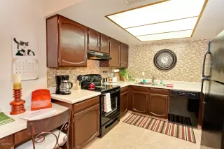 Photo #5: 6064748 Listing 