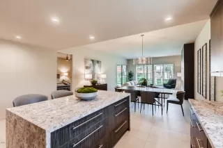 Photo #5: 6065013 Listing