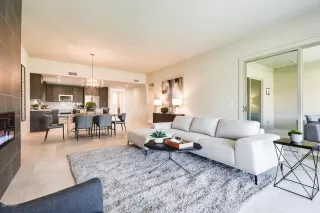 Photo #6: 6065013 Listing