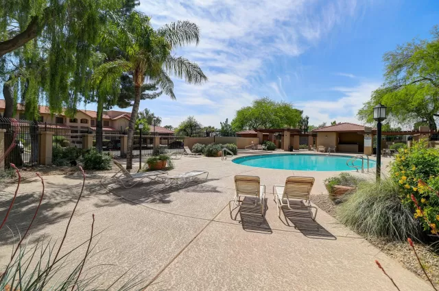 MLS: 6065093 Condo For Sale
