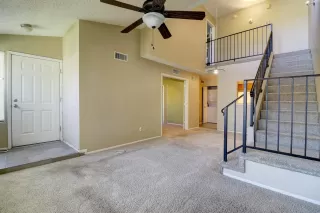 Photo #3: 6065093 Listing 