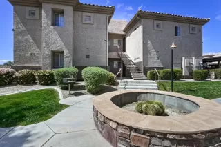 Photo #6: 6065199 Listing 