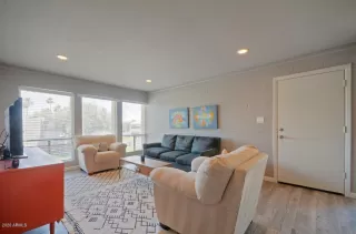 Photo #4: 6065298 Listing 