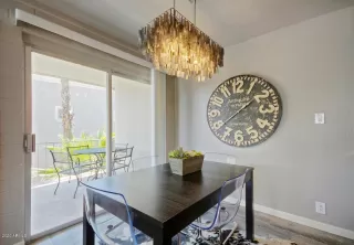 Photo #5: 6065298 Listing 