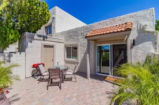 Photo #5: 6065395 Listing
