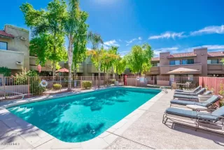 Photo #3: 6065742 Listing