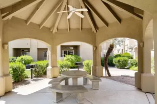 Photo #2: 6066111 Listing