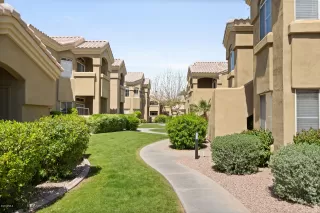Photo #3: 6066111 Listing