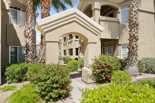 Photo #4: 6066111 Listing