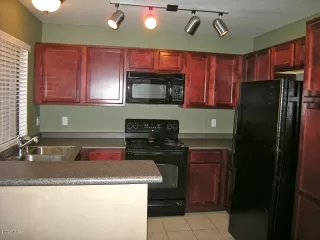 Photo #3: 6066118 Listing 