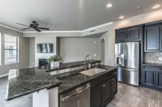 Photo #4: 6066184 Listing