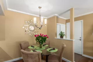 Photo #2: 6066468 Listing 