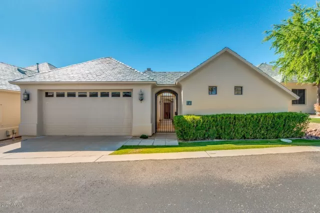 MLS: 6066625 Condo For Sale