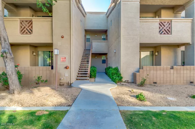 MLS: 6066855 Condo For Sale