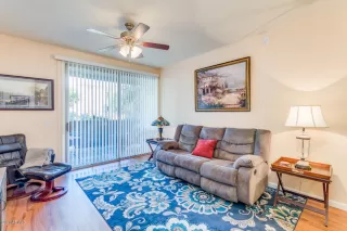 Photo #3: 6066855 Listing