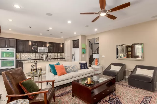 MLS: 6066875 Condo For Sale