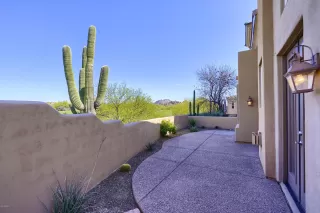 Photo #4: 6067152 Listing