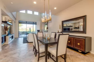 Photo #6: 6067226 Listing