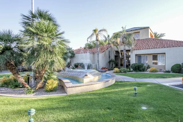 MLS: 6067358 Condo For Sale