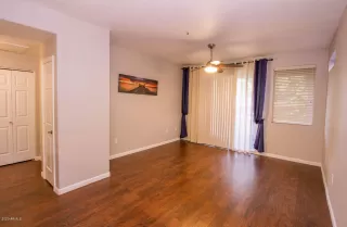 Photo #4: 6067358 Listing