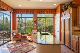 Photo #6: 6067584 Listing