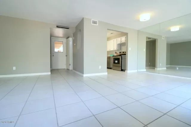 MLS: 6067932 Condo For Sale