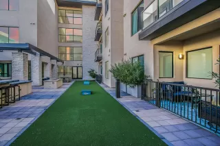 Photo #2: 6068115 Listing