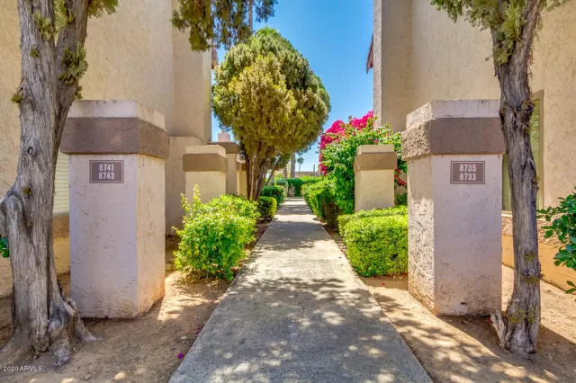 MLS: 6068159 Condo For Sale