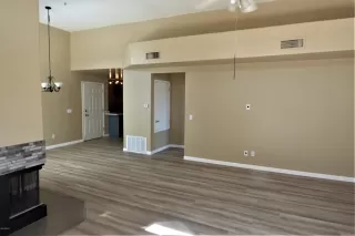 Photo #3: 6068184 Listing 