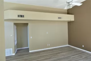 Photo #6: 6068184 Listing 