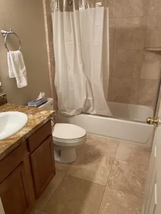 Photo #6: 6068642 Listing
