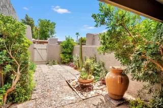 Photo #3: 6068763 Listing 