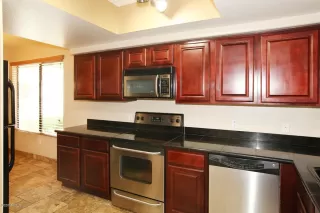 Photo #5: 6069074 Listing