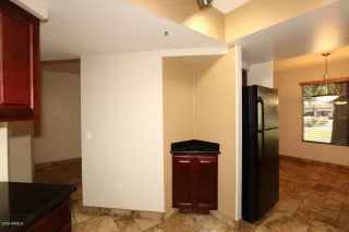 Photo #6: 6069074 Listing