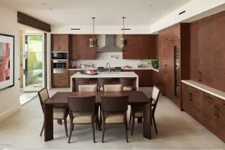 Photo #6: 6069149 Listing