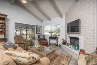 Photo #2: 6069377 Listing 