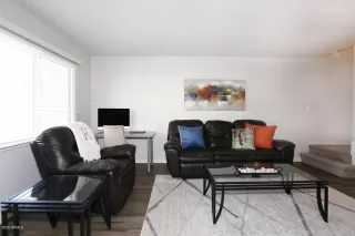 Photo #3: 6069908 Listing