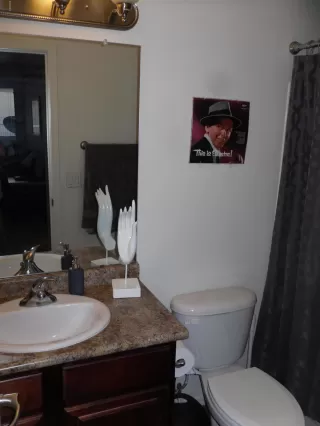 Photo #6: 6069930 Listing