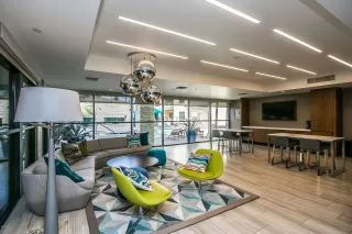 Photo #6: 6070030 Listing