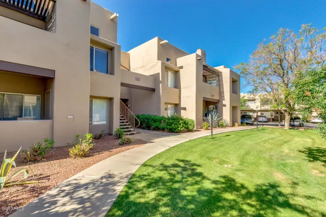 MLS: 6070091 Condo For Sale