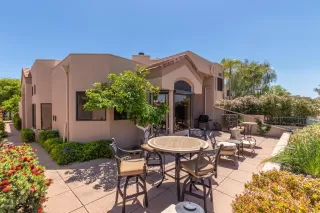 Photo #4: 6070181 Listing