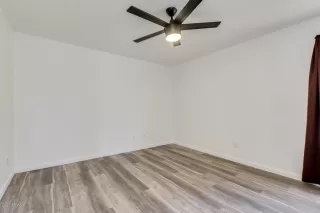 Photo #5: 6070363 Listing 