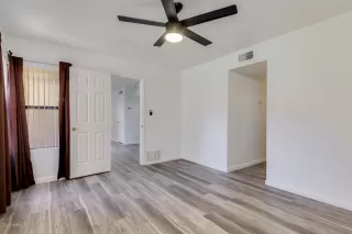 Photo #6: 6070363 Listing 