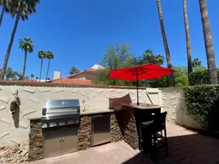 Photo #2: 6070396 Listing