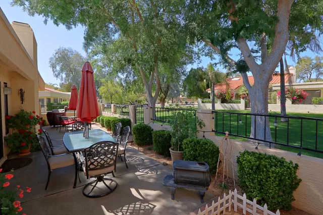 MLS: 6070564 Condo For Sale