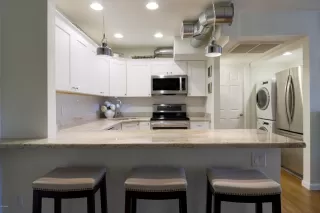 Photo #6: 6070605 Listing