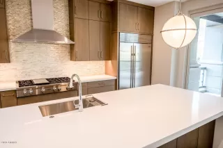 Photo #1: 6070747 Listing