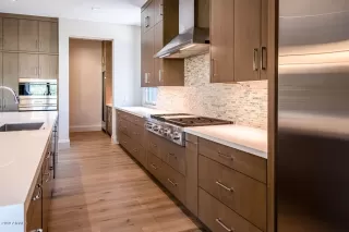 Photo #2: 6070747 Listing