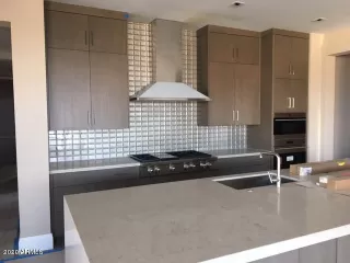 Photo #1: 6070768 Listing