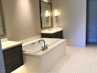 Photo #3: 6070768 Listing